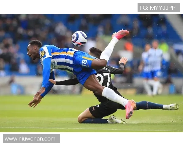 国民竞技与柏斯度的激烈对决揭示足球战术的魅力与球队精神的碰撞